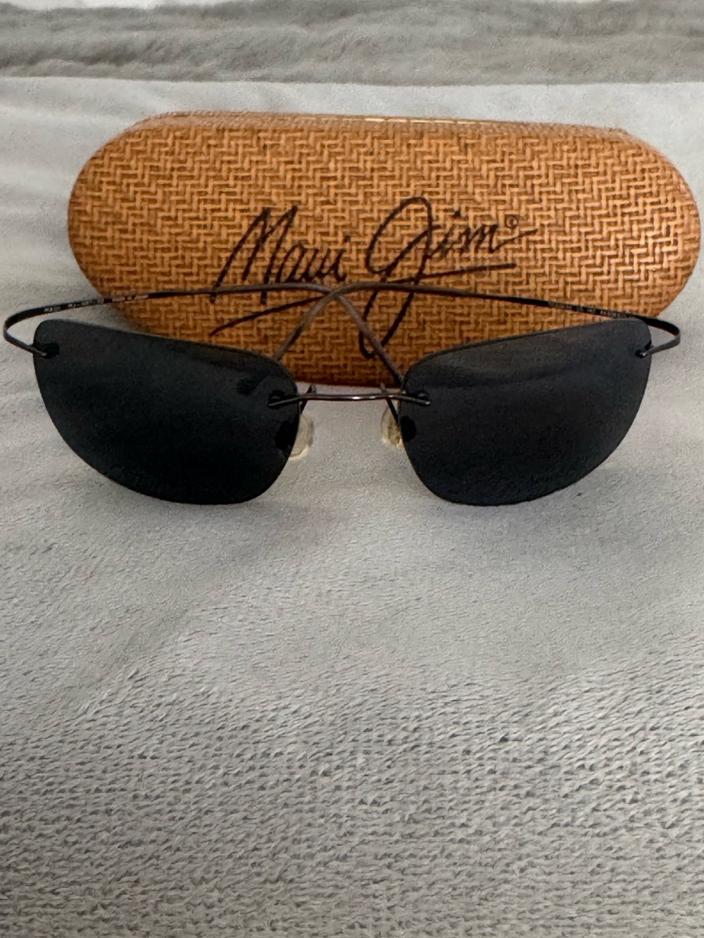 MAUI JIM  Kapalua MJ 502 02 Titanium Flex Sport Gunmetal Gray (unisex)